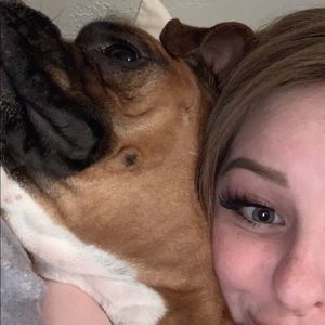 Meet your Posher, Allie